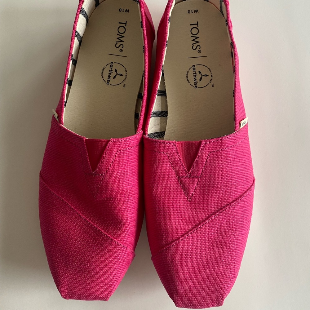 TOMS